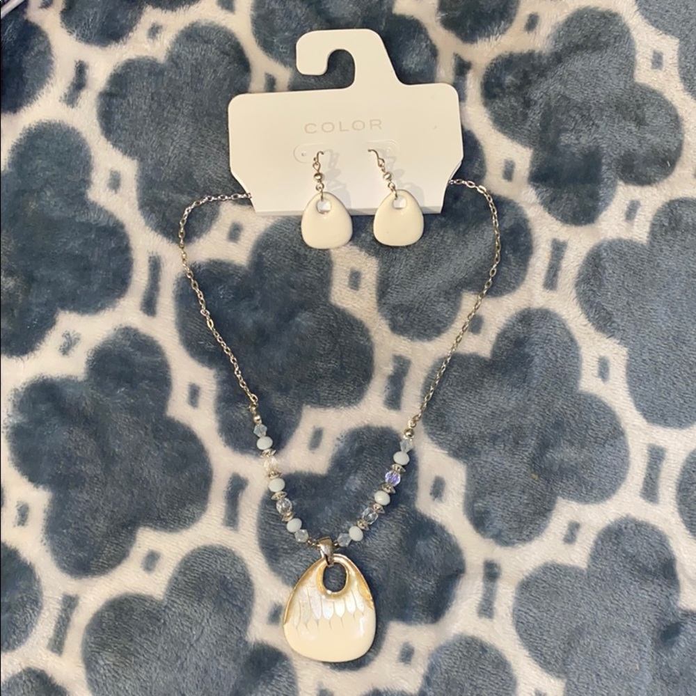 Necklace and Earring Set - White and Silver